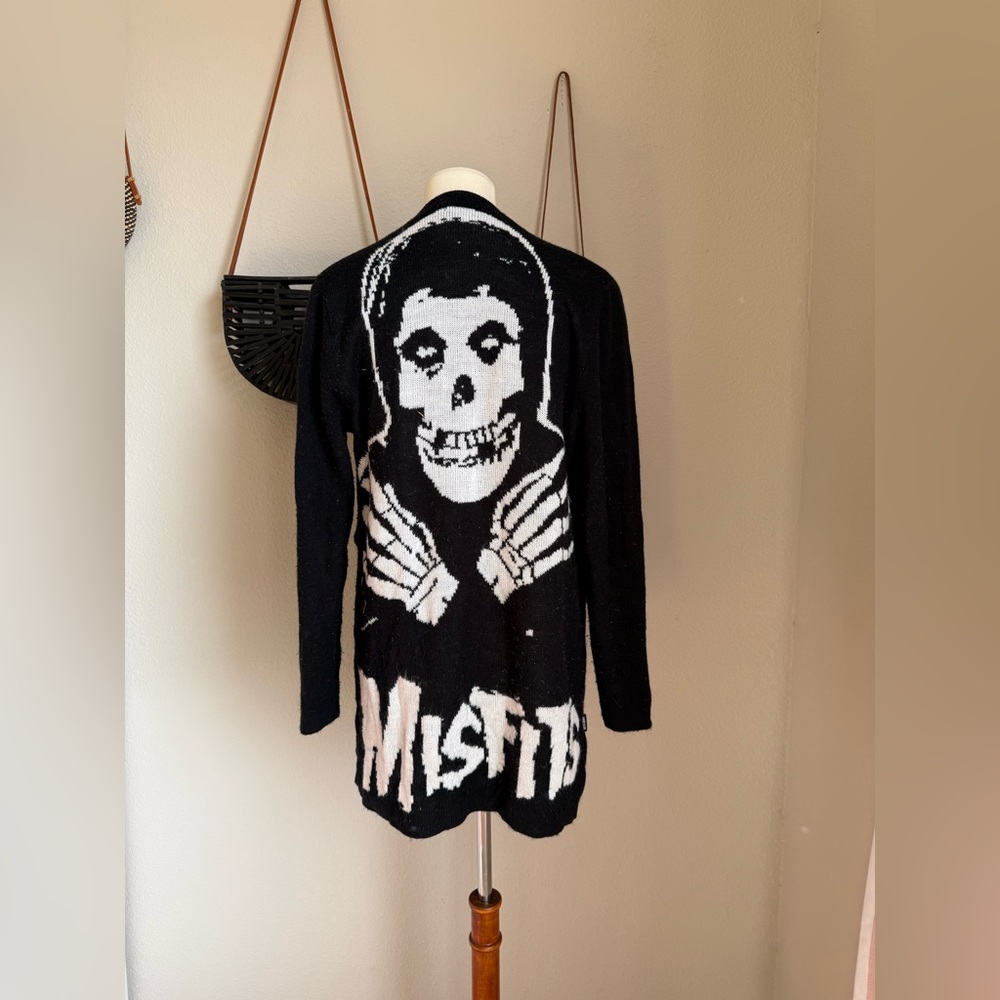 Iron Fist Misfits Long Sleeve Draped Cardigan, Size Small